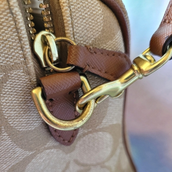 Coach Satchel - Picture 8 of 8